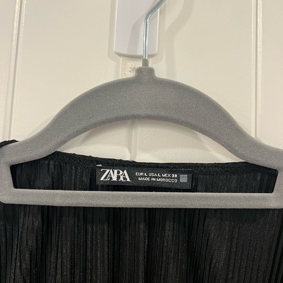 L Black Zara Blouse - Picture 2 of 2